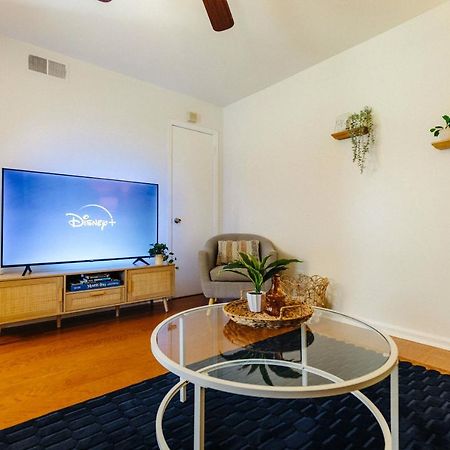 Centrally Located 2Br Overton Square Unit 2 Fast Wifi Free Parking Yes Pets Мемфис Екстериор снимка
