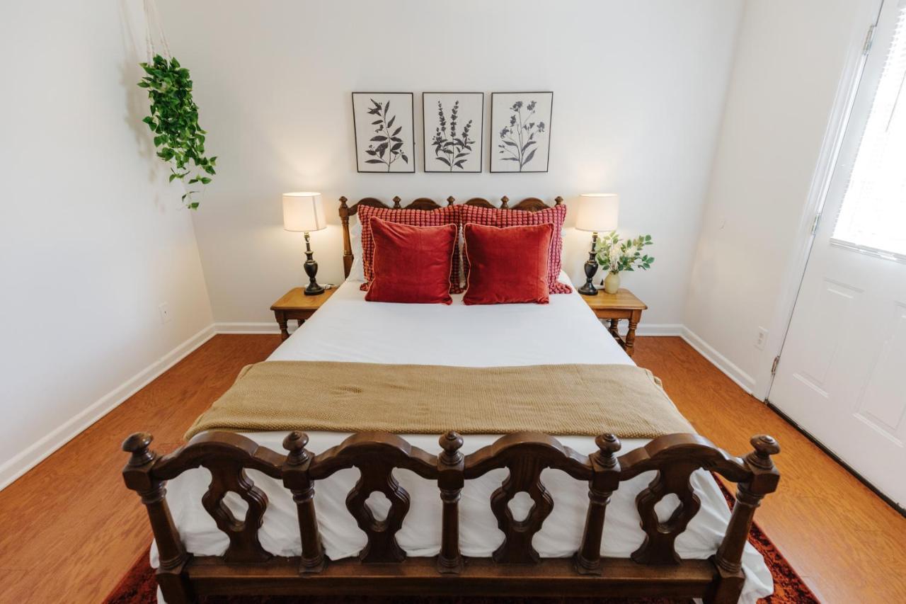 Centrally Located 2Br Overton Square Unit 2 Fast Wifi Free Parking Yes Pets Мемфис Екстериор снимка