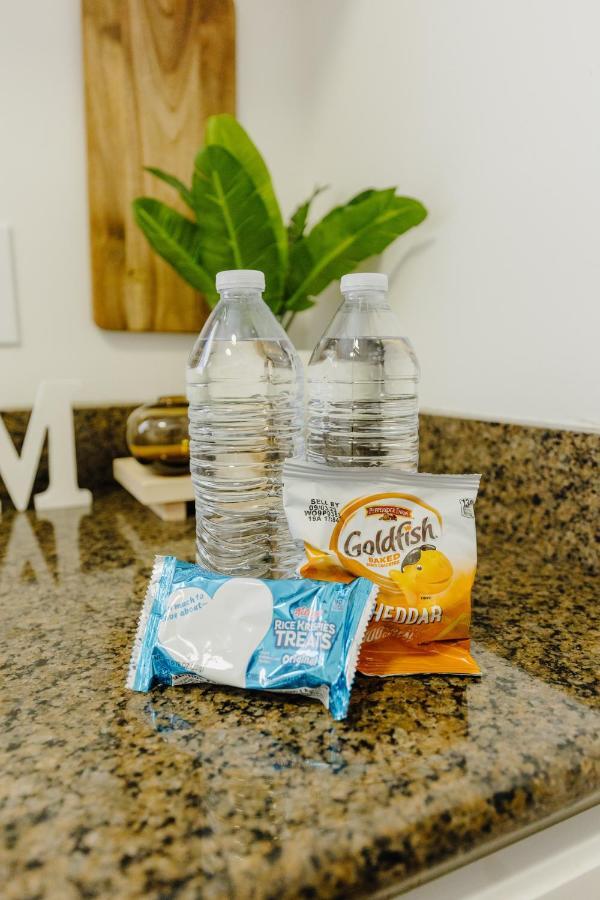 Centrally Located 2Br Overton Square Unit 2 Fast Wifi Free Parking Yes Pets Мемфис Екстериор снимка
